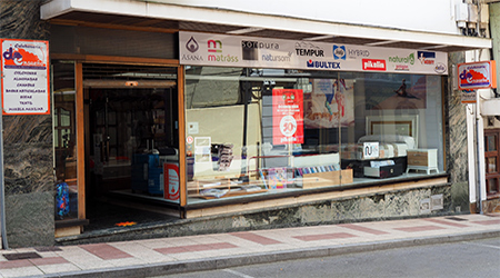 Tienda en Navia en Calle Mariano Luiña